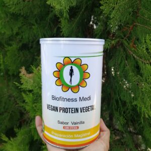 Proteína vegetal ideal para toda la familia, disponible con stevia y sin stevia. Ingredientes: Quinua, Amaranto, Chia, Spirulina, Maca, Espinaca, Moringa, Vitaminas y Minerales, Stevia, Vaina de Vainilla, Sin conservantes, Colorantes; Ni Espesantes